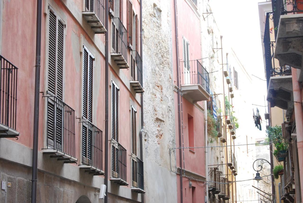 Suite Cagliari -99- Eksteriør billede